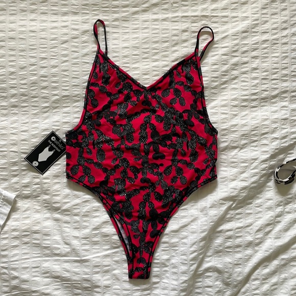 Ethika ‘The Bodysuit’ Sz small - Picture 1 of 5